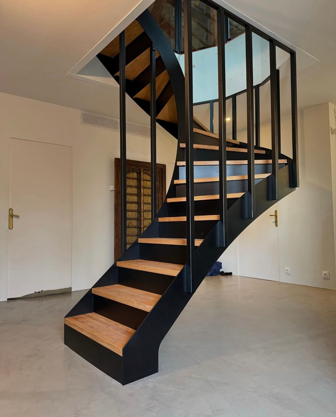 Escalera helicoidal - detalle de curvatura