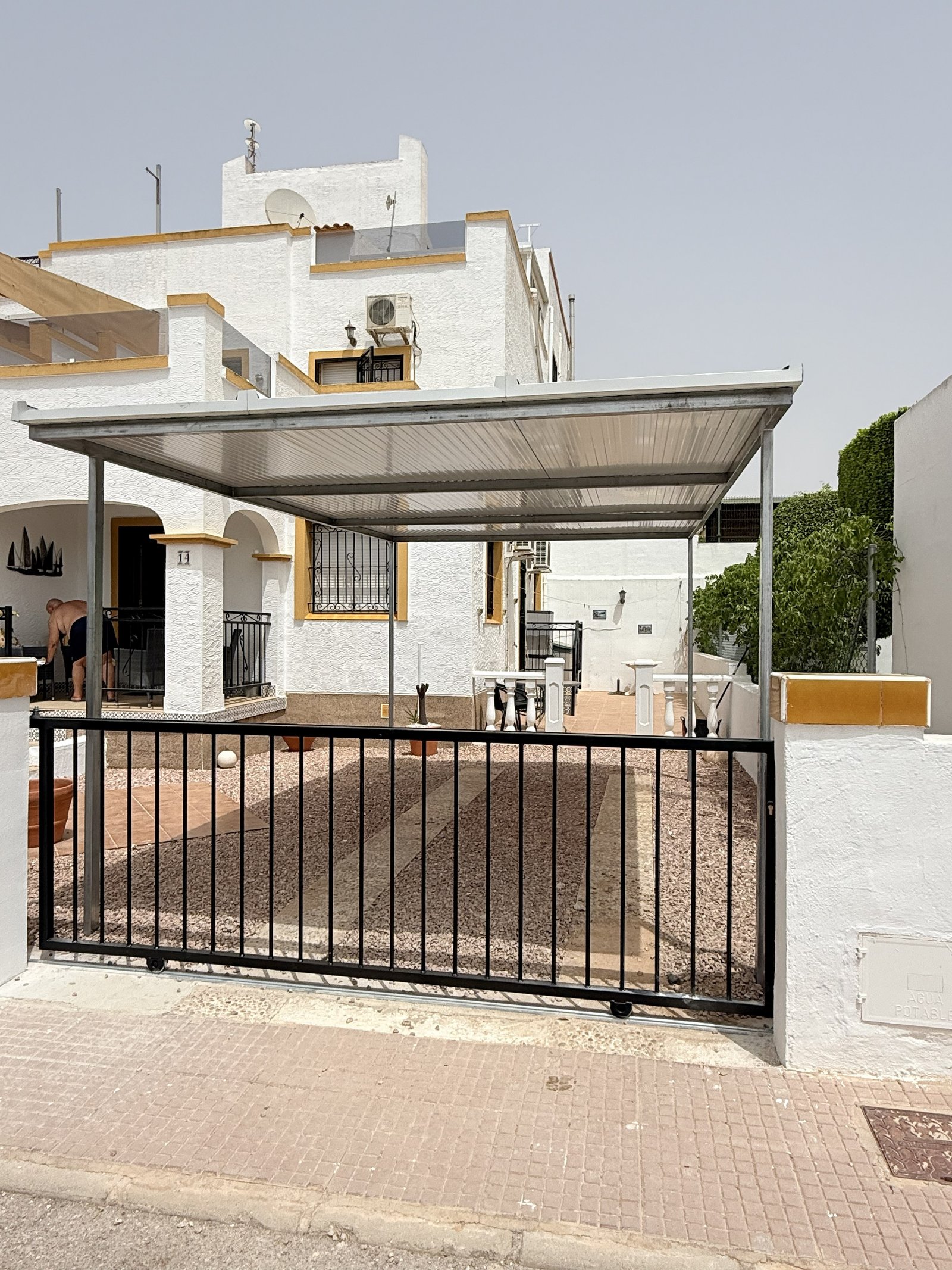 Pérgola metálica – vista 01